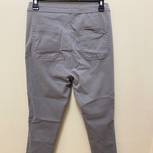 Gray pants - Picture 3 of 6